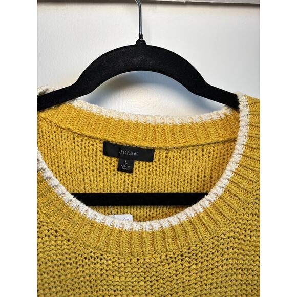 J.CREW NWT Pullover Women’s Golden Yellow Crewneck Sweater Size L - Picture 4 of 5